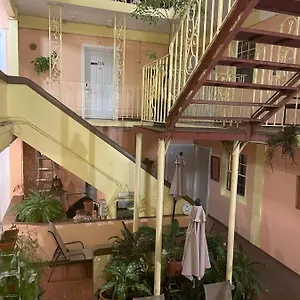 Midtown Guest house Charlotte Amalie