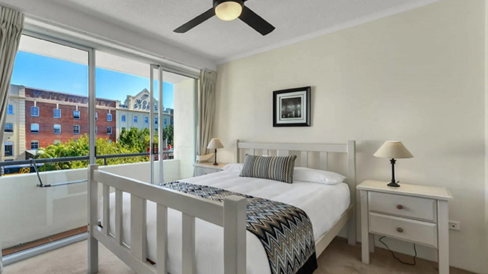 Goldsborough Place Apartments Brisbane Aparthotel